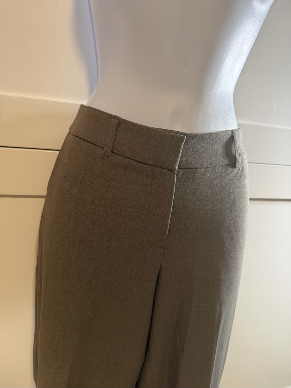 Tahari Olive Green Tailored Dress Pants - Picture 5 of 10